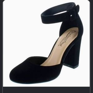 CityClassified Women's Comfort Foam, Ankle Strap, Block Heel Size 5.5 *NWB*